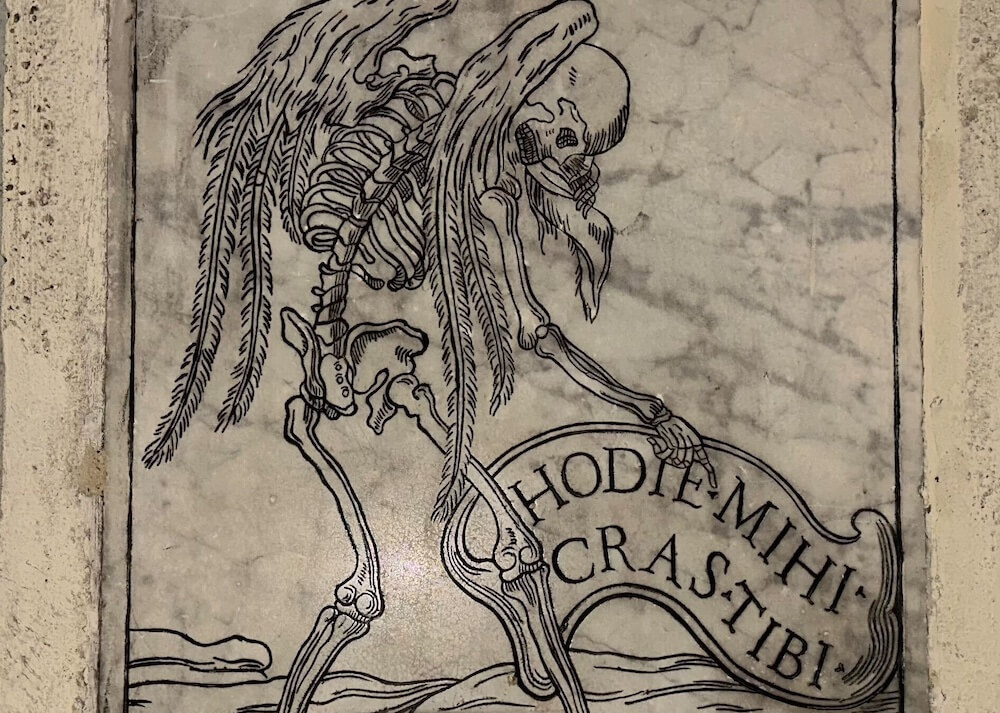 Memento Mori engraving on the Church of Santa Maria dell’Orazione e Morte in Rome